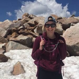 Meet your Posher, Abby